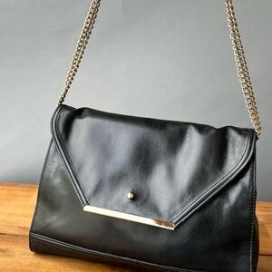 Chic Black Leather Shoulder Bag